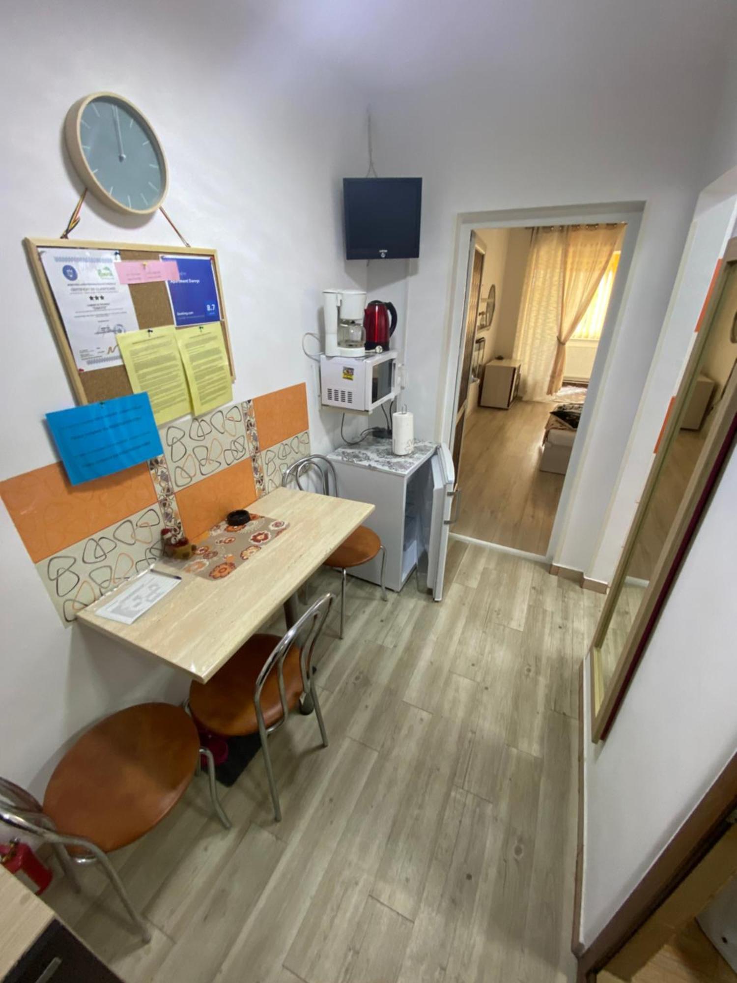 Apartment Darvys Galaţi Buitenkant foto